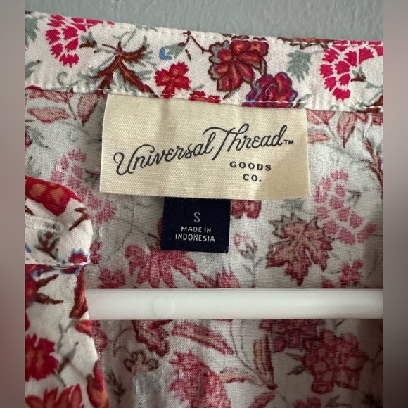 Women’s Universal Thread Long Sleeve Button Down Dress - Small - Picture 6 of 7